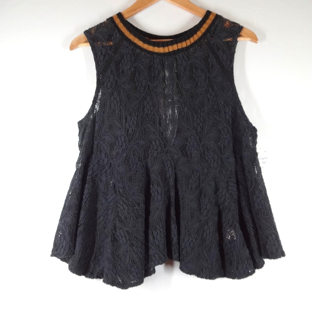 Free People Maisie Lace Tank Top Small Black Floral Boho Babydoll Keyhole Back
